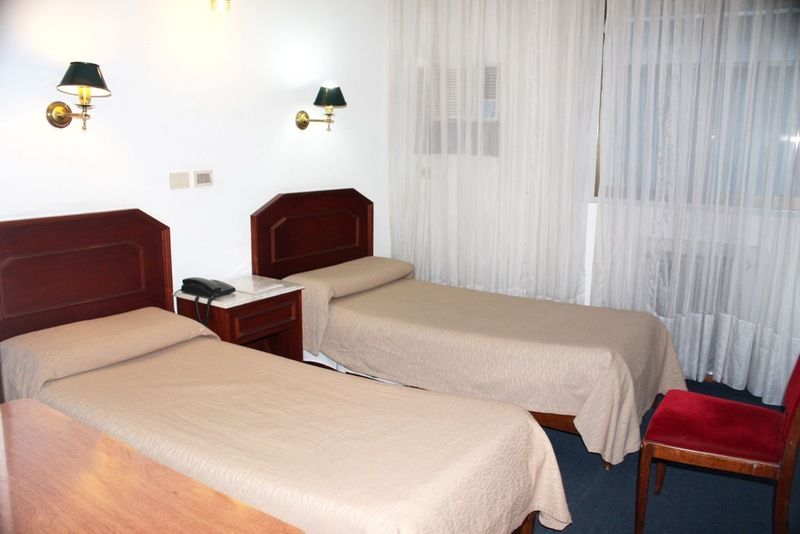Hotel Tres Sargentos Buenos Aires Dış mekan fotoğraf
