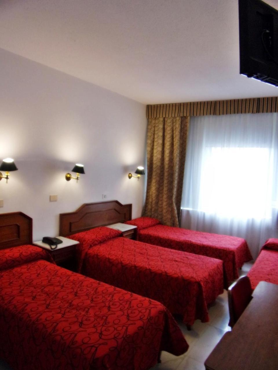 Hotel Tres Sargentos Buenos Aires Dış mekan fotoğraf