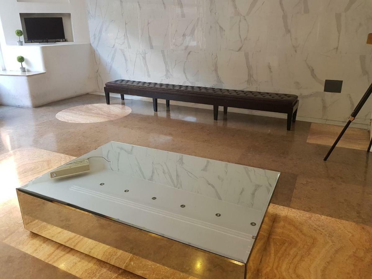 Hotel Tres Sargentos Buenos Aires Dış mekan fotoğraf